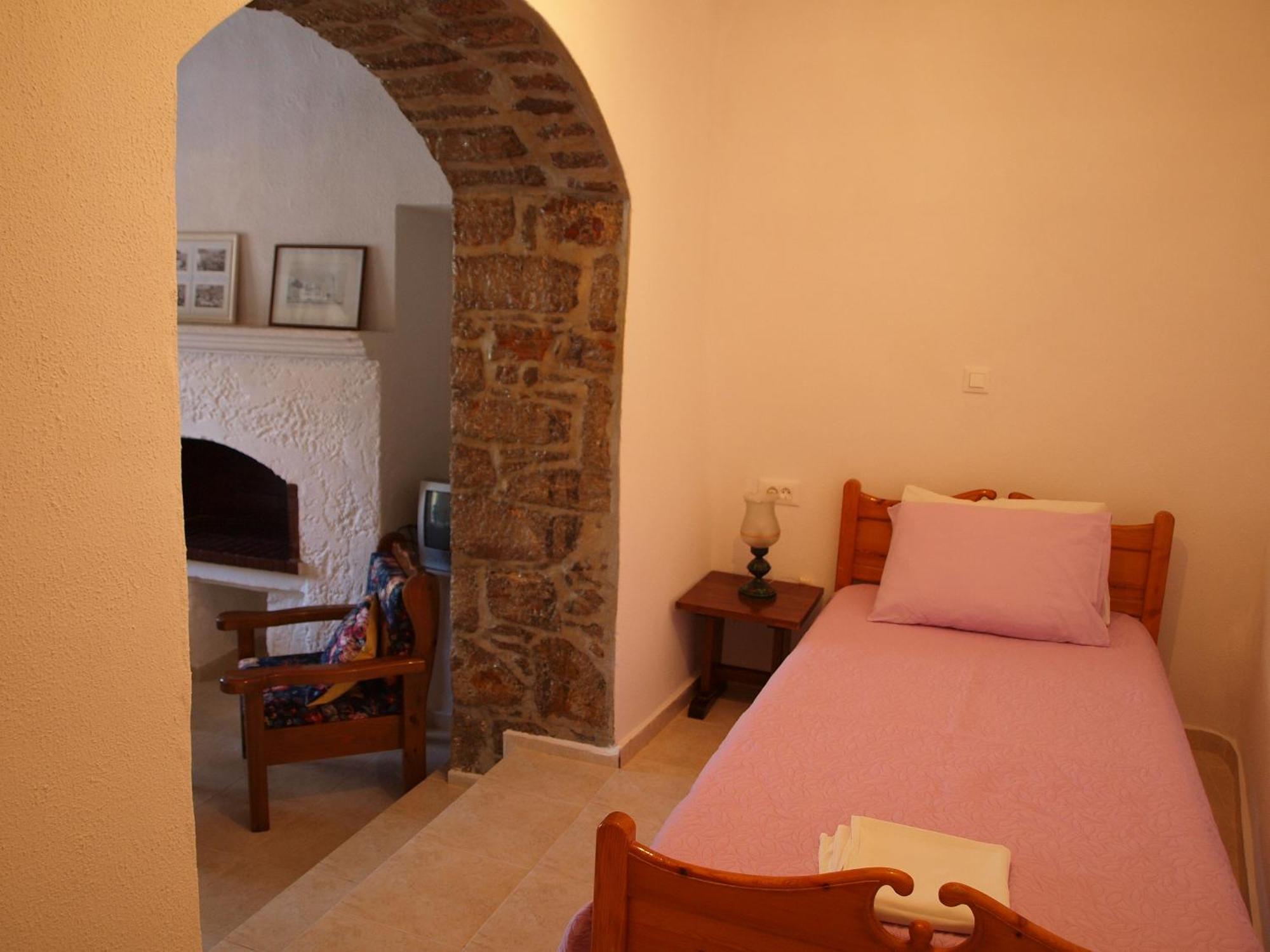 Marina Studios Symi Habitación foto